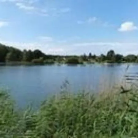 In Mit Garten, Terrasse Und Grill - Am Kiessee *
